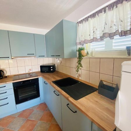 Apartments 'Stine' Orebic Bagian luar foto