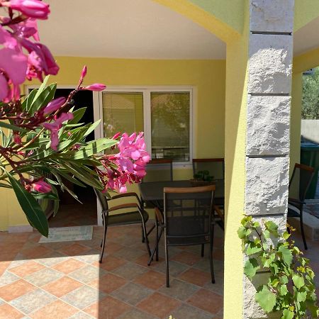 Apartments 'Stine' Orebic Bagian luar foto