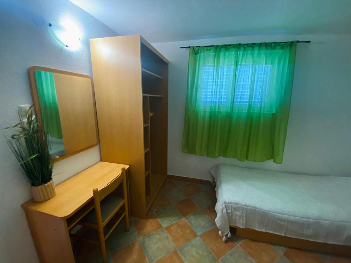 Apartments 'Stine' Orebic Bagian luar foto