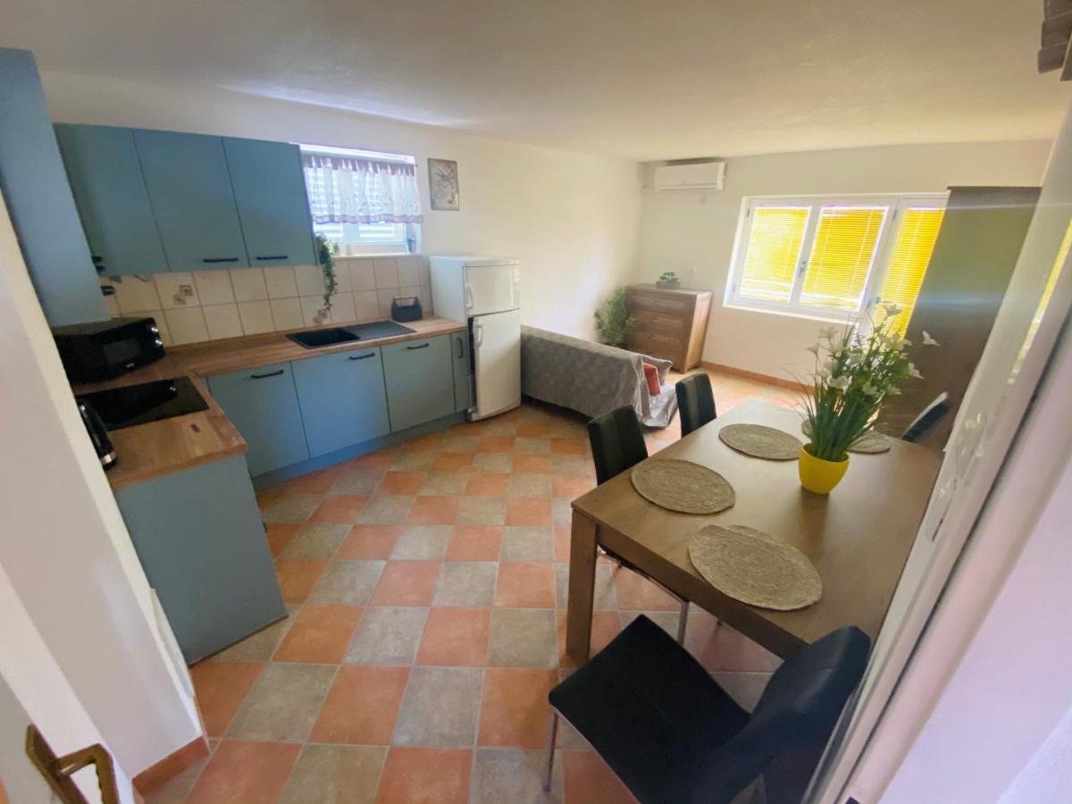 Apartments 'Stine' Orebic Bagian luar foto